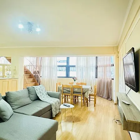 Cozy Loft For Groups 24,7selfcheckin