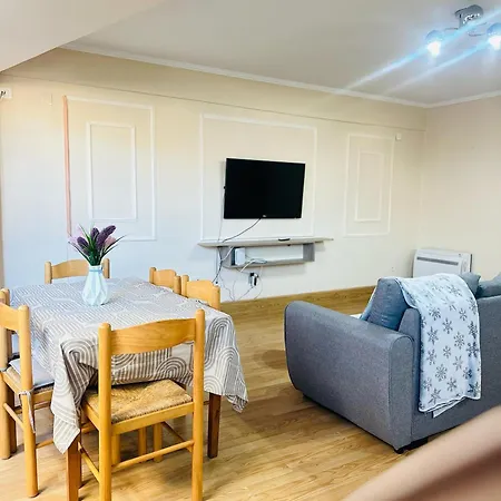 Cozy Loft For Groups 24,7selfcheckin